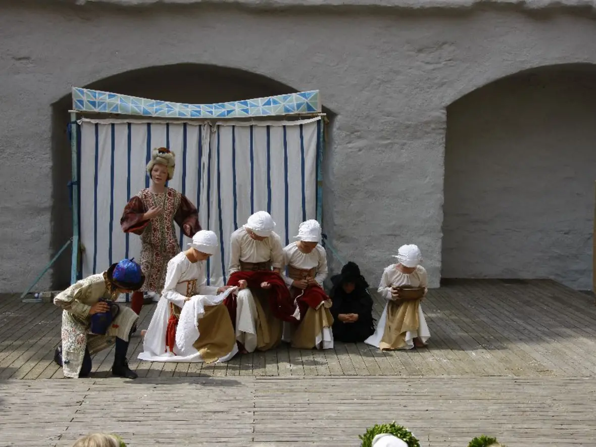 das-haupt-gesenkt