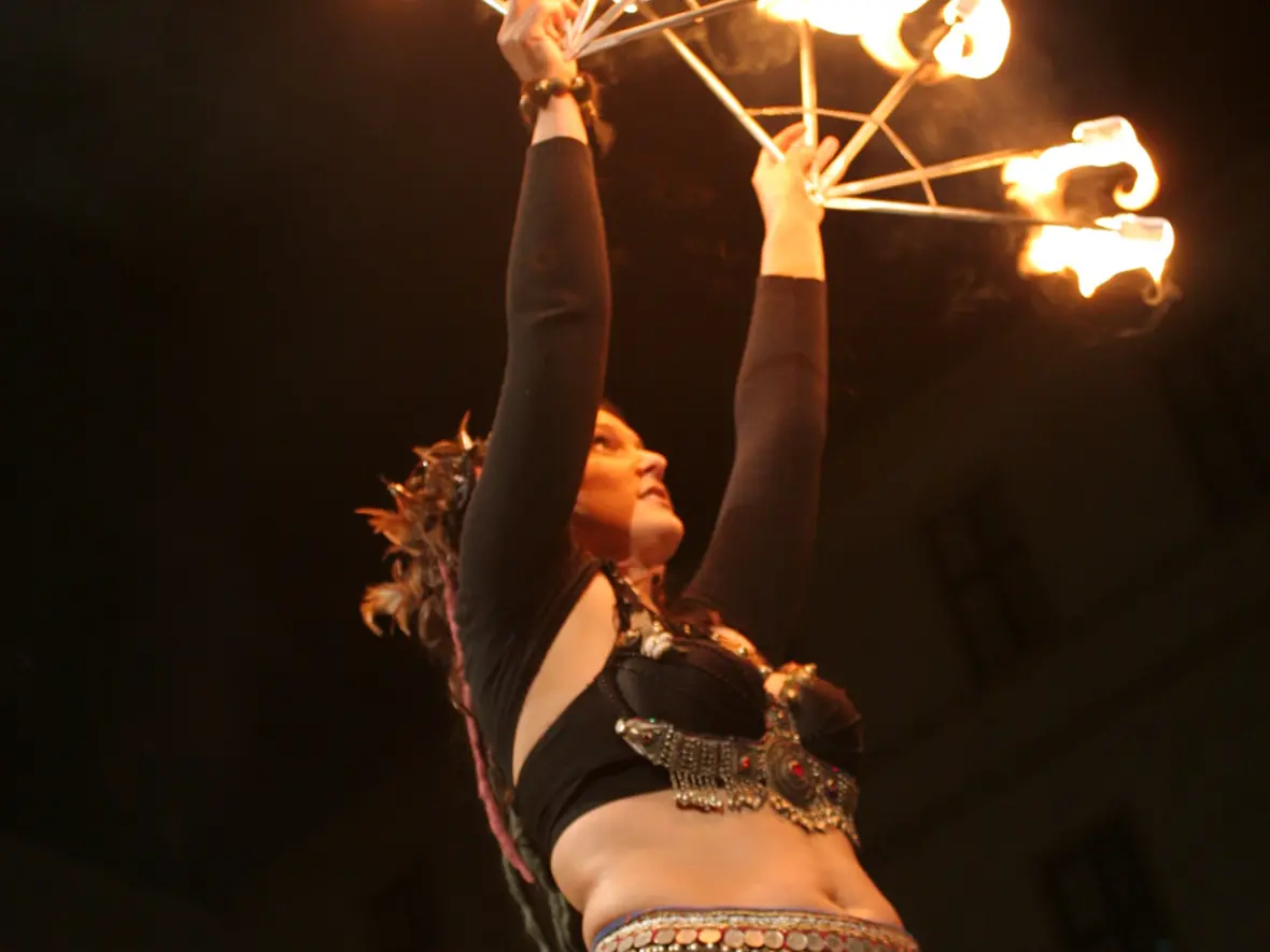 feuerfaecher-am-nachthimmel