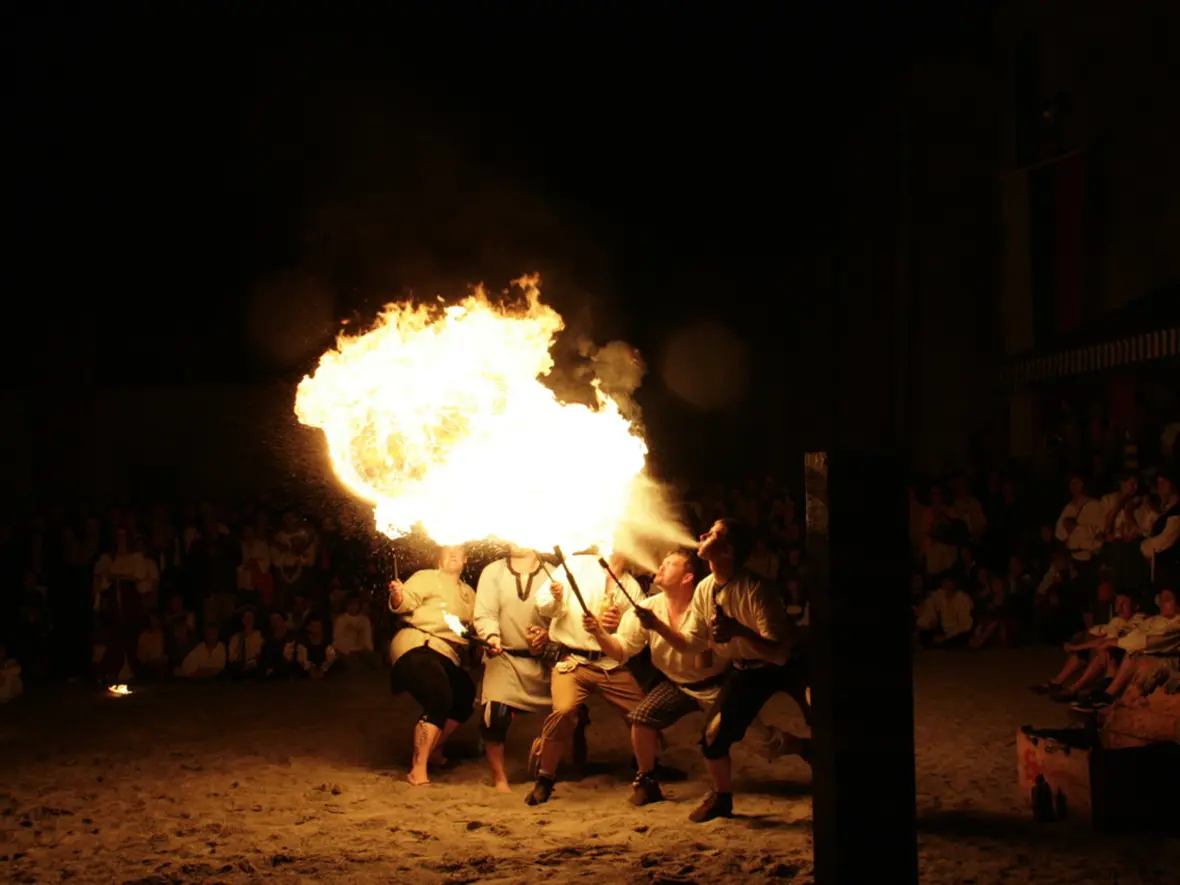 5-feuerspucker-auf-einmal