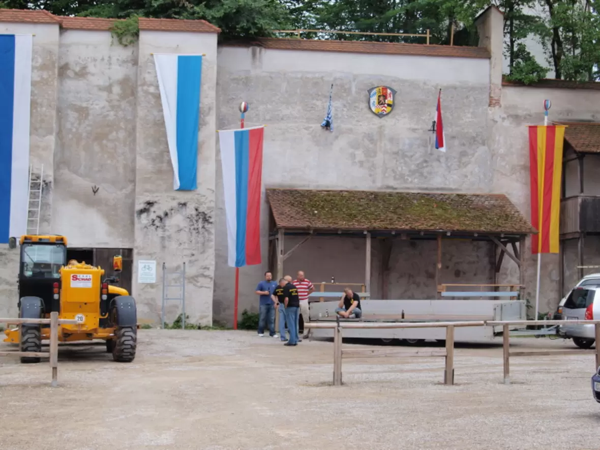 im-marstallhof-geht-es-rund