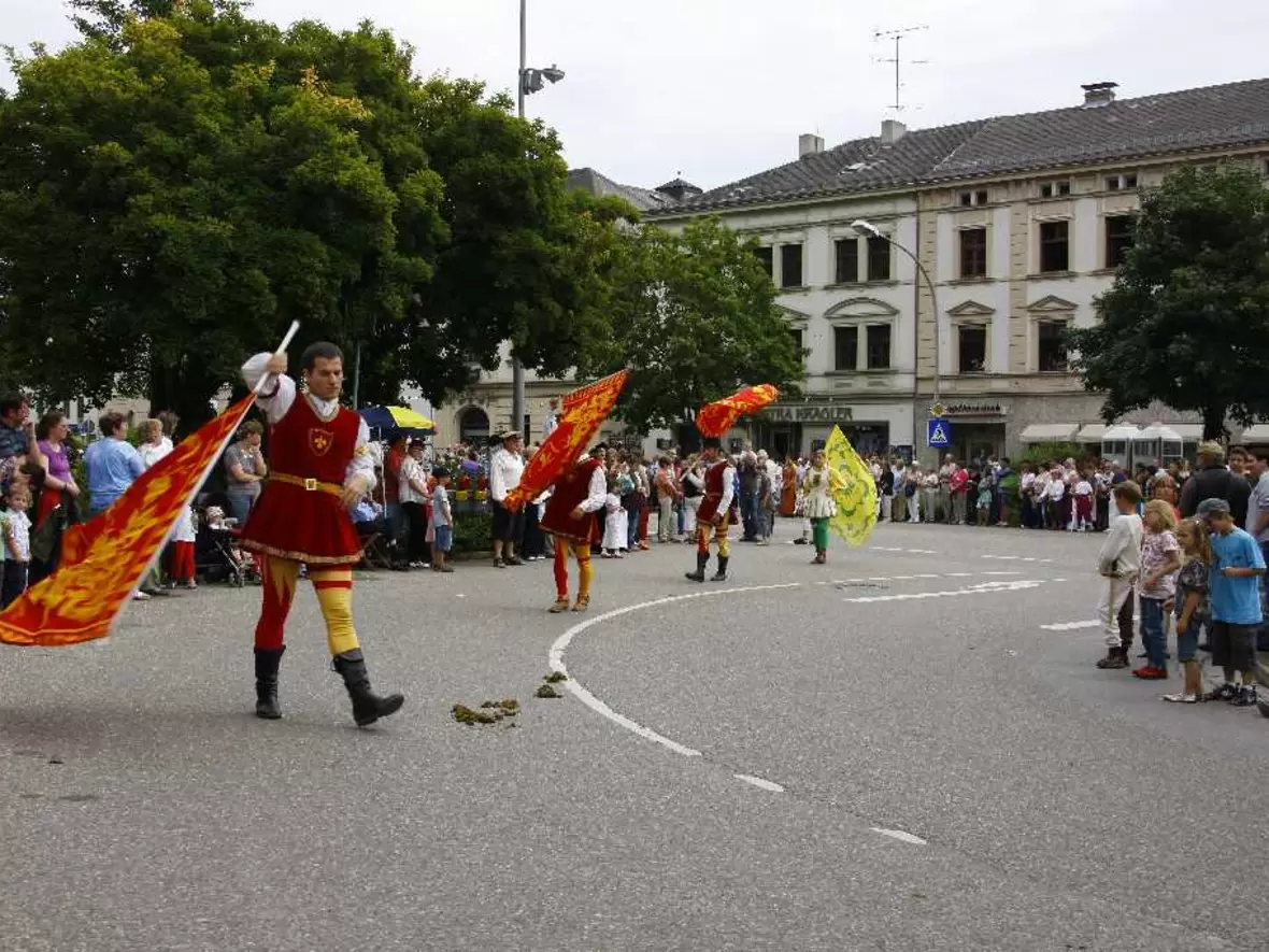 fahnenschwinger-pescia