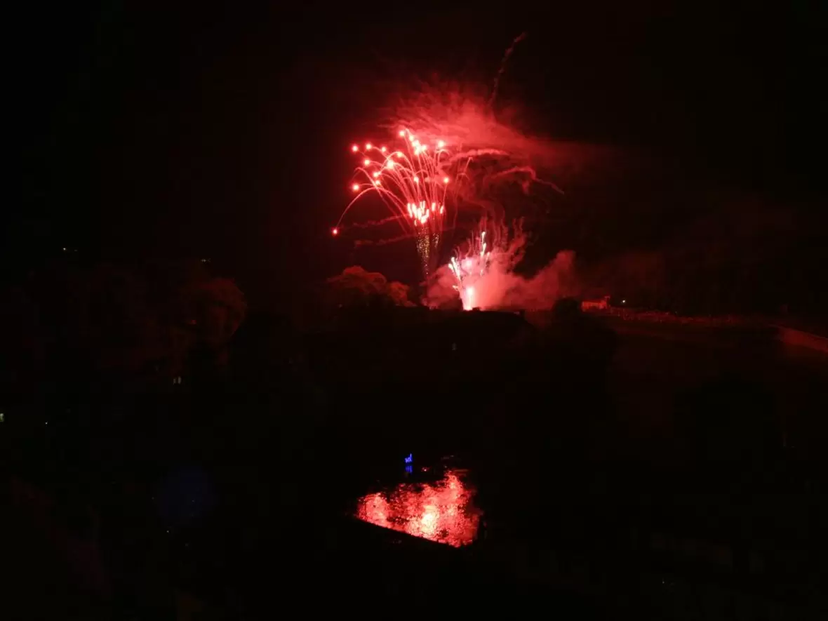 feuertheater-auf-der-donau1
