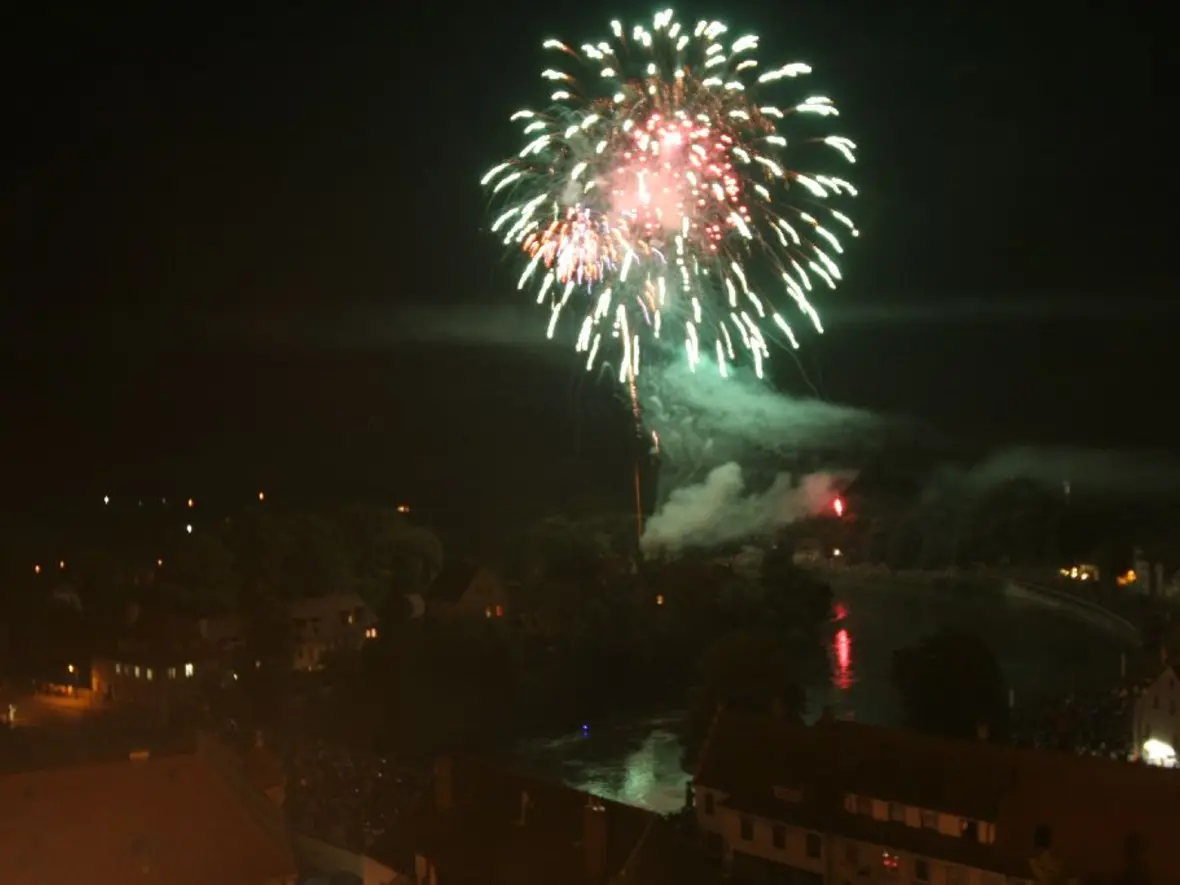 feuertheater-auf-der-donau6