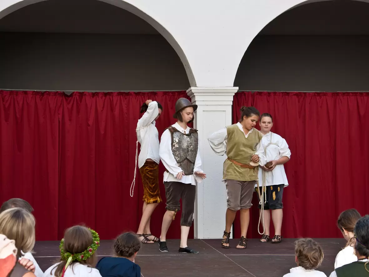 11-sancho-pansa-jammert-ueber-die-reise