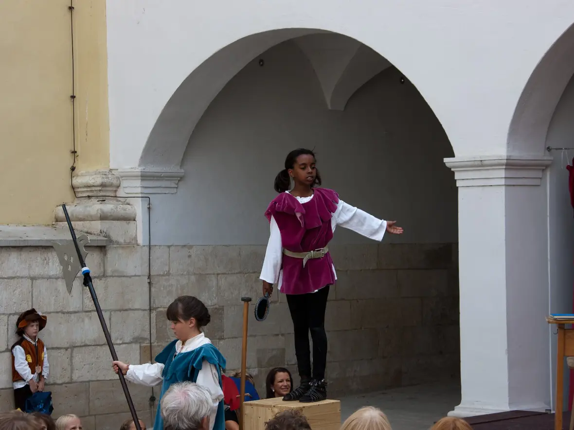 theater-ostendschule-01