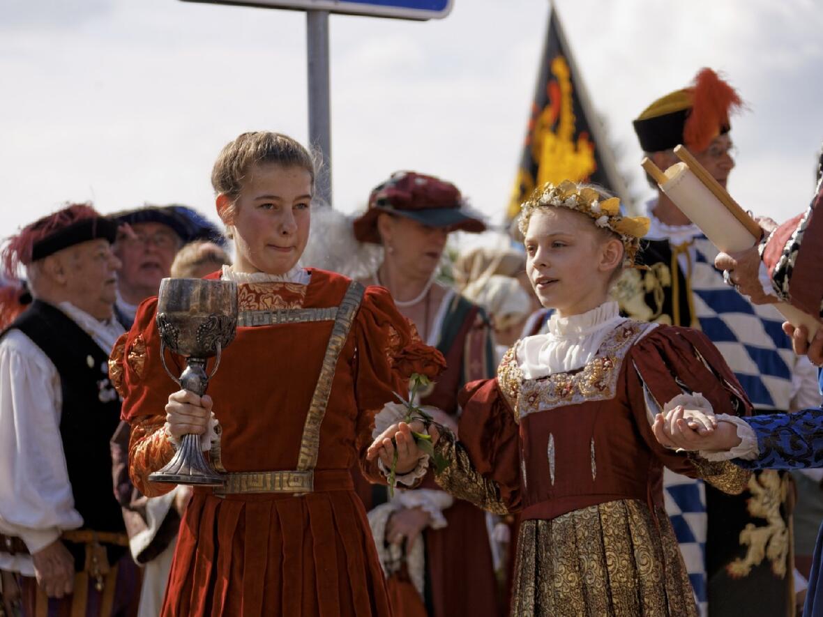 130628_einzug_ww-0017-ein-guter-schluck