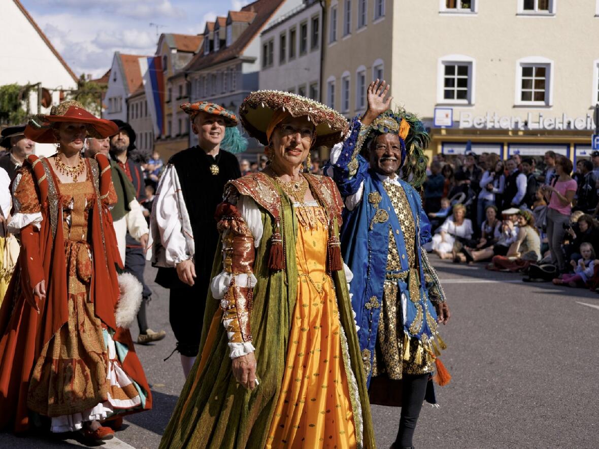 130628_einzug_ww-0025-festgaeste