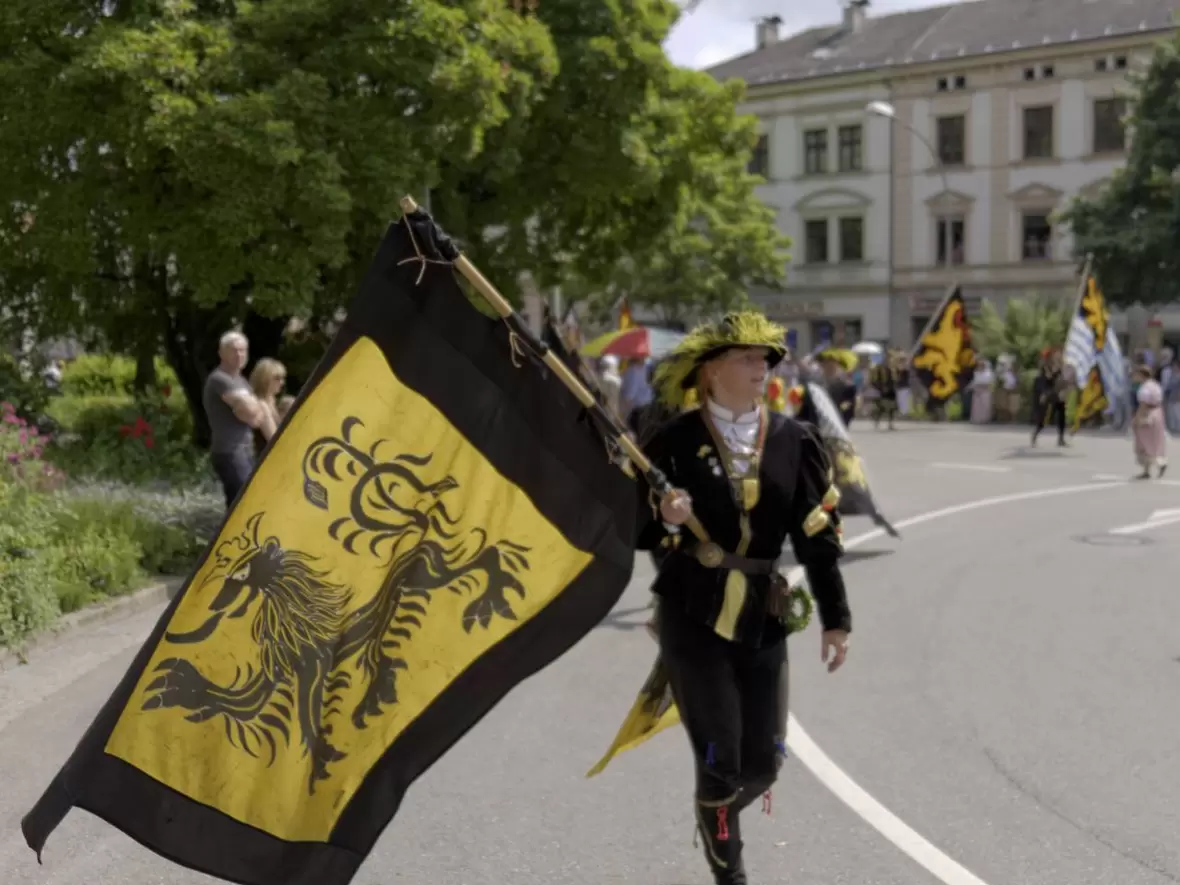 130707_festzug-durch-die-stadt_ww-0003