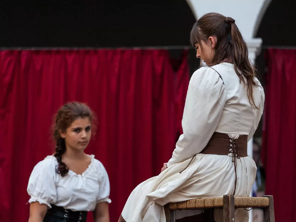 130628_schultheater_maria_ward_sb-007