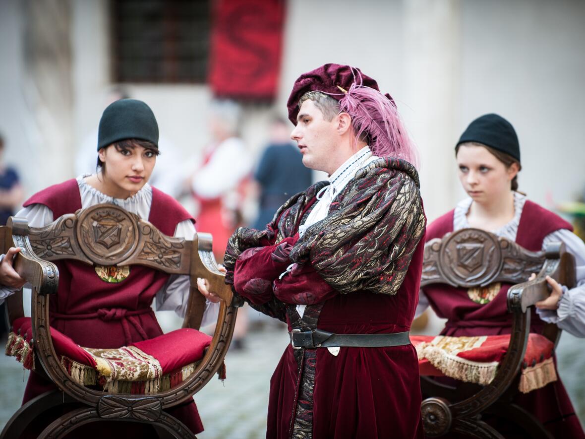 tanz-und-scherz-bei-hofe-04-jm