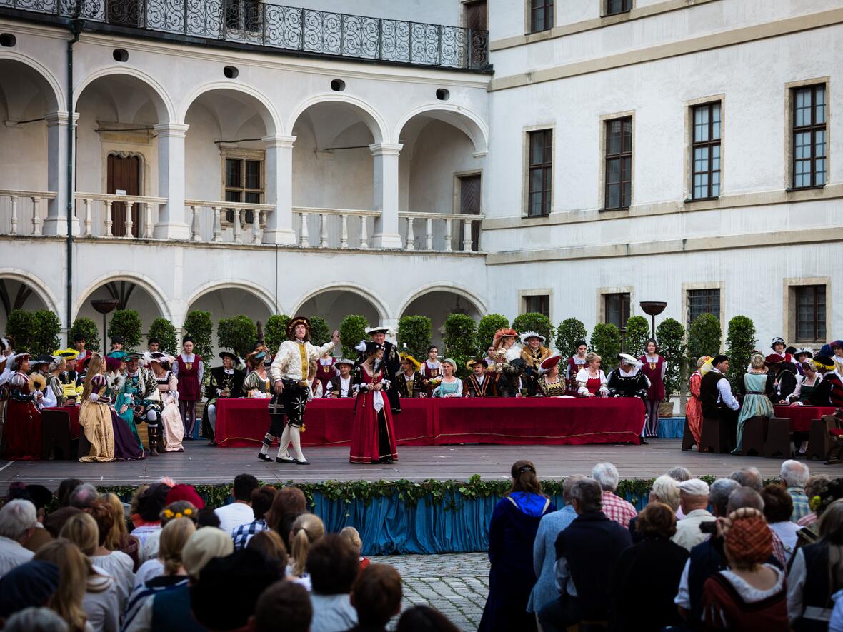 2013-07-05_tanz_und_scherz_bei_hofe_jtw-1