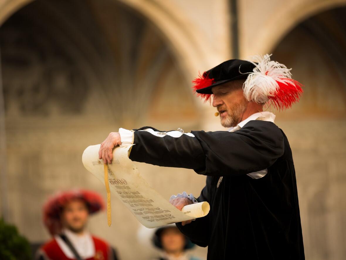 feierliche-eroeffnung-des-neuburger-schlossfestes